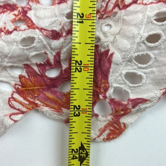 Anthropologie Porridge Short Sleeve Eyelet Slip On Top - Picture 7 of 9